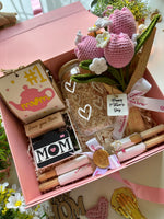 I love you Mom Hamper