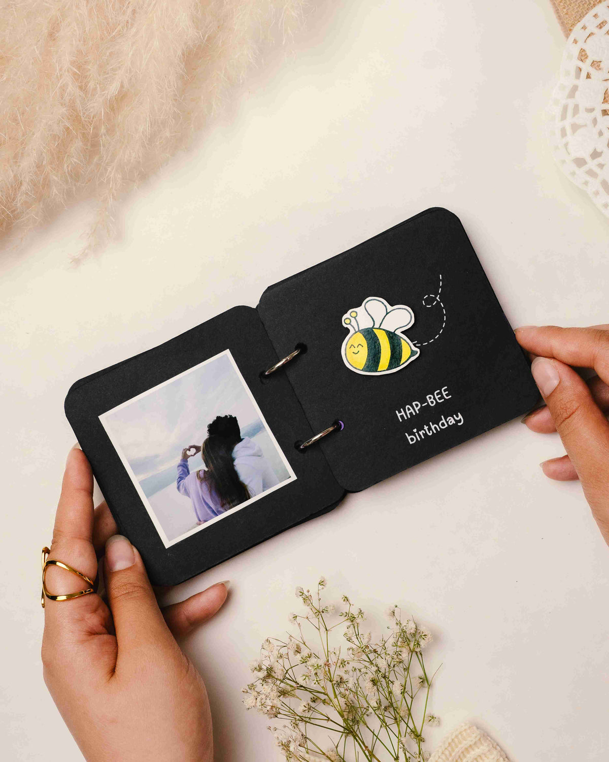 Mini Birthday Book Bee